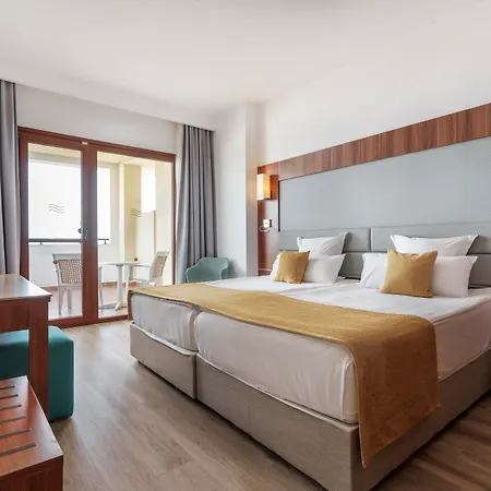 Alua Helios Bay فندق 4*