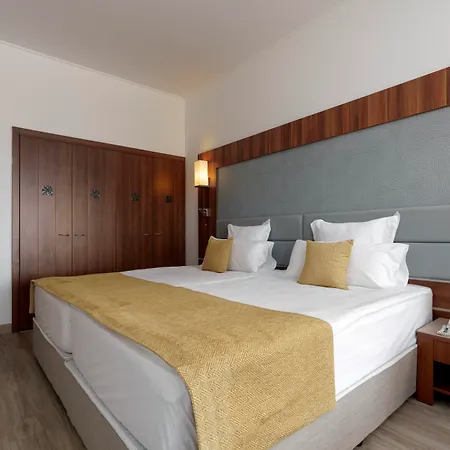 فندق Alua Helios Bay
