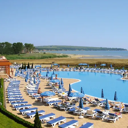 Alua Helios Bay ابزور