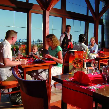 فندق Alua Helios Bay 4*