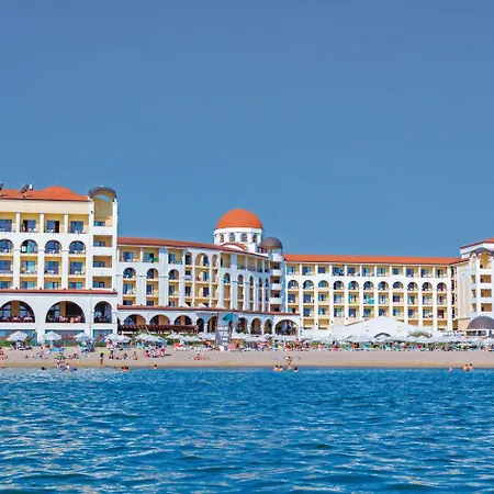 فندق Alua Helios Bay ابزور